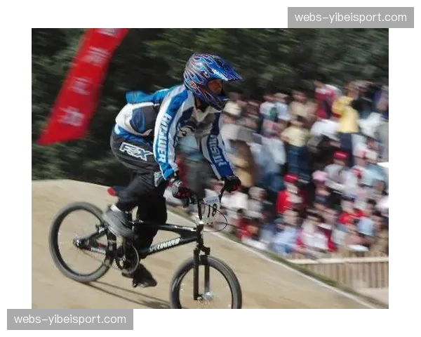 专访瑞士冠军梅勒:从山地车转项,谈奥运小轮车竞速赛备战 专访瑞士冠军梅勒:从山地车转项,谈奥运小轮车竞速赛备战