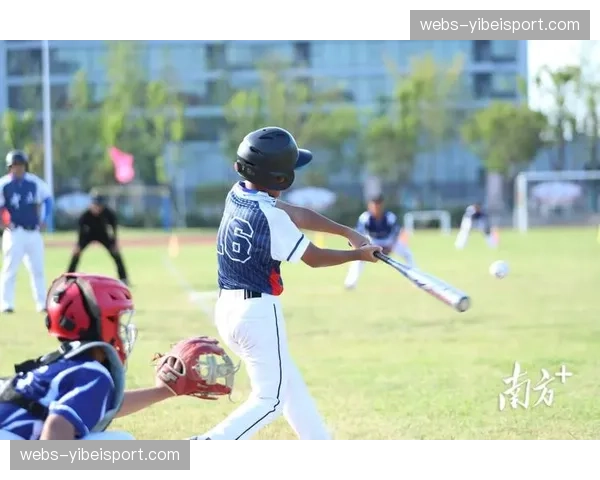 北京市青少年棒球锦标赛开赛,390余名运动员将在丰台、朝阳体育中心展开角逐 北京市青少年棒球锦标赛开赛,390余名运动员将在丰台、朝阳体育中心展开角逐